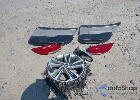 2017 Hyundai Elantra Limited from USA, damaged, VIN 5NPD84LF6HH060784